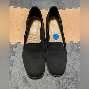 ADDRIENNE VITADINNI black heels, size 7.5